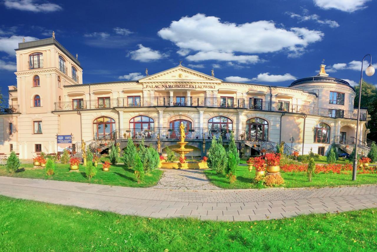Uzdrowisko Sanatorium Augustow Palac Na Wodzie Falkowski Exterior foto